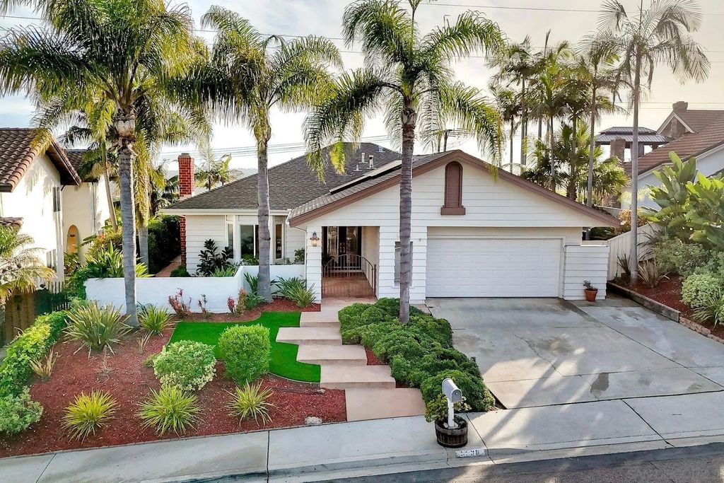 Photo of 3339 Fosca Street, Carlsbad, CA 92009 (MLS # 260005544)