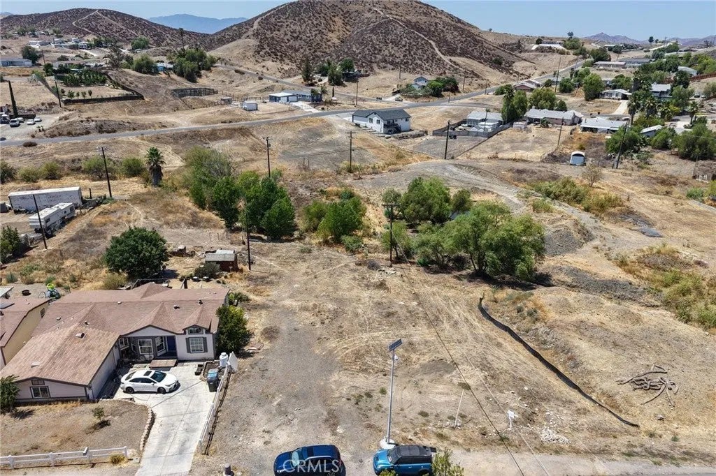 28415 Mountain View