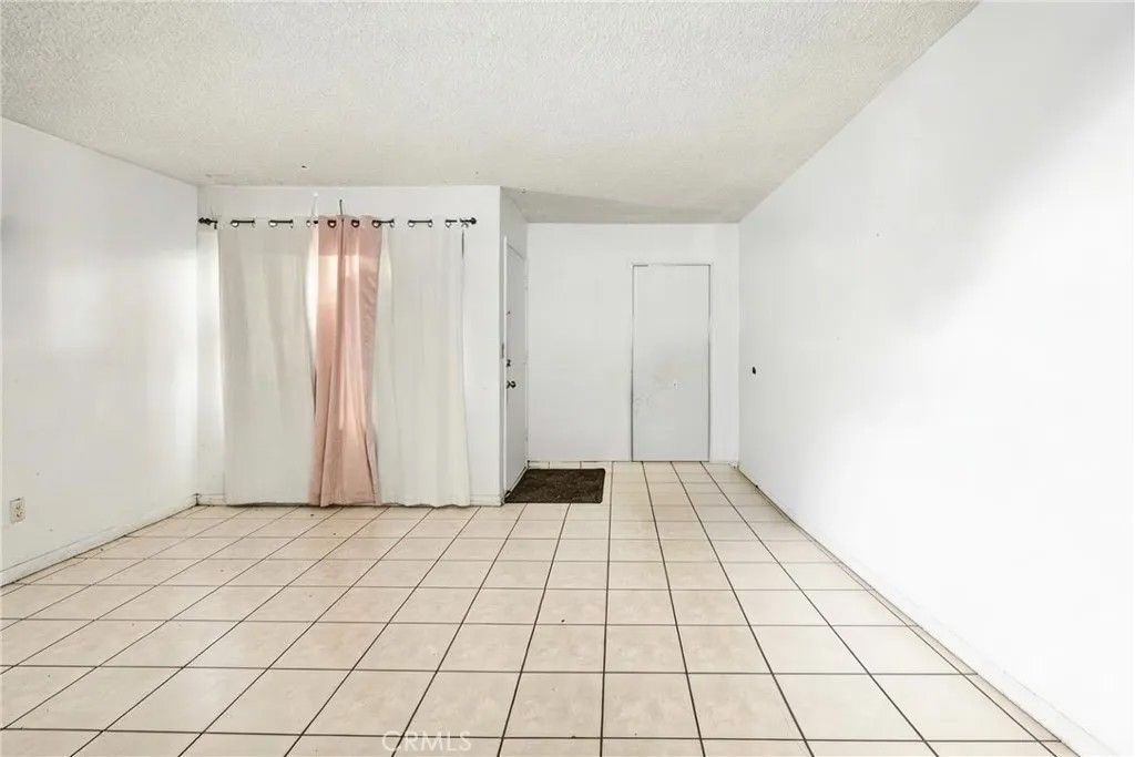 Photo of 2171 Pomona Ave, Costa Mesa, CA 92627 (MLS # PW26052834)