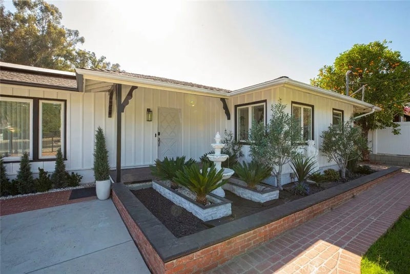 10431 Johanna Street