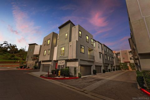 Photo of 2532 S Escondido Blvd #204, Escondido, CA 92025 (MLS # 2600739)