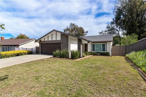 Photo of 2443 Emerson Circle, Corona, CA 92882 (MLS # TR26051298)