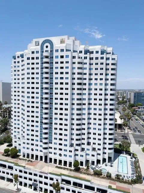 525 E Seaside Way 508