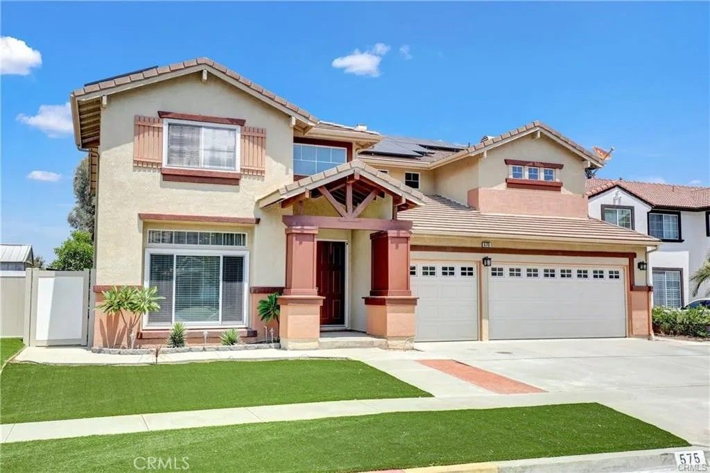 Photo of 575 Rembrandt Dr, Corona, CA 92882 (MLS # IG26007854)