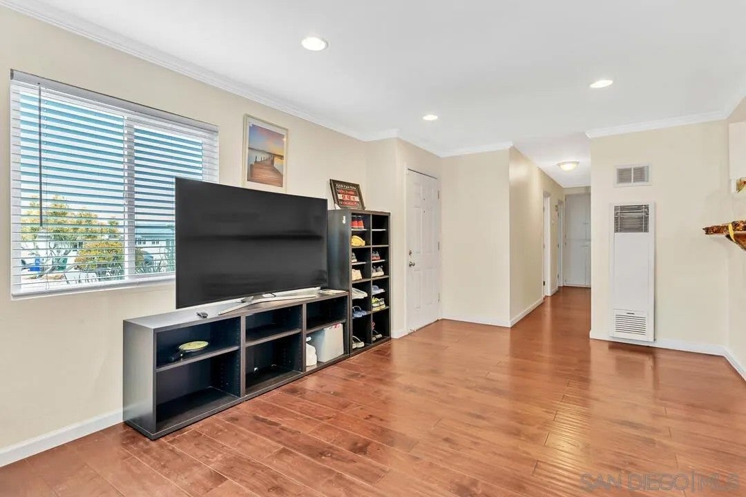 7907 Poplin Dr