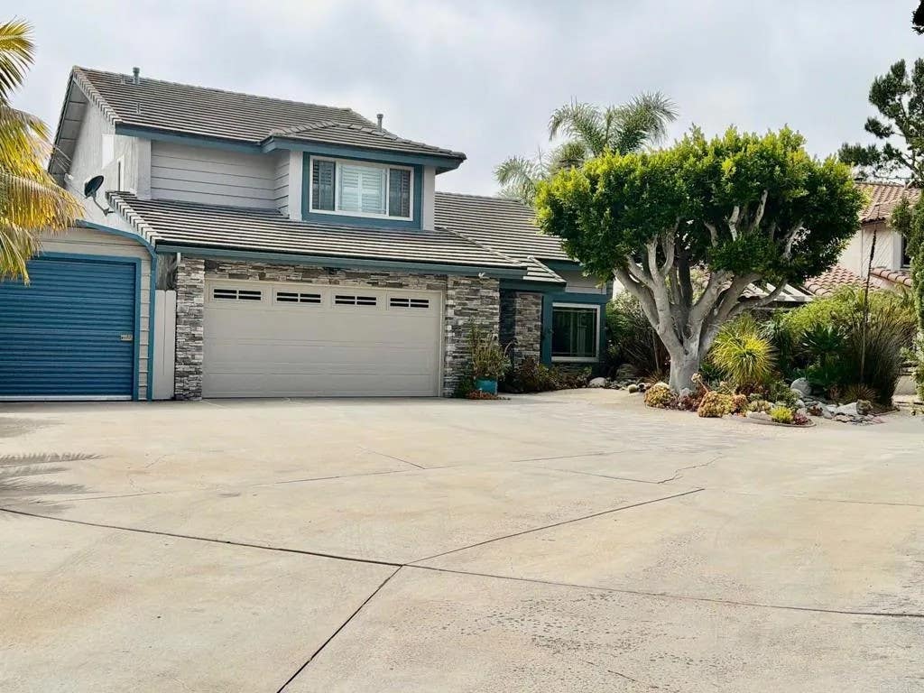 Photo of 327 Islander Street, Oceanside, CA 92054 (MLS # NDP2604582)