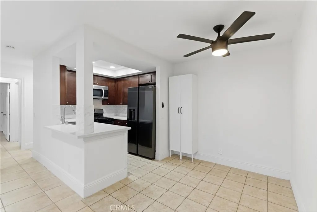 600 W 3rd Street A210