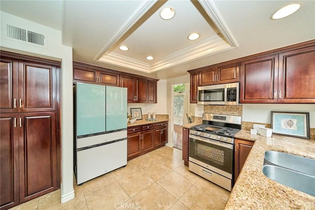 Photo of 7 Galanto, Irvine, CA 92614 (MLS # OC26037184)
