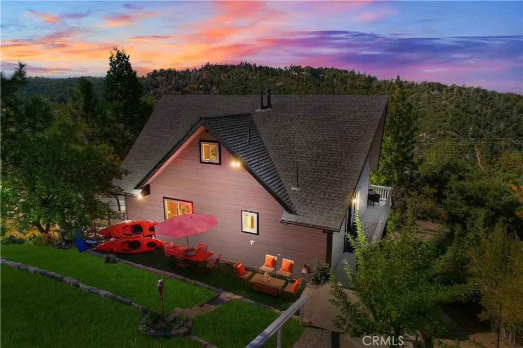 1243 North Grass Valley
