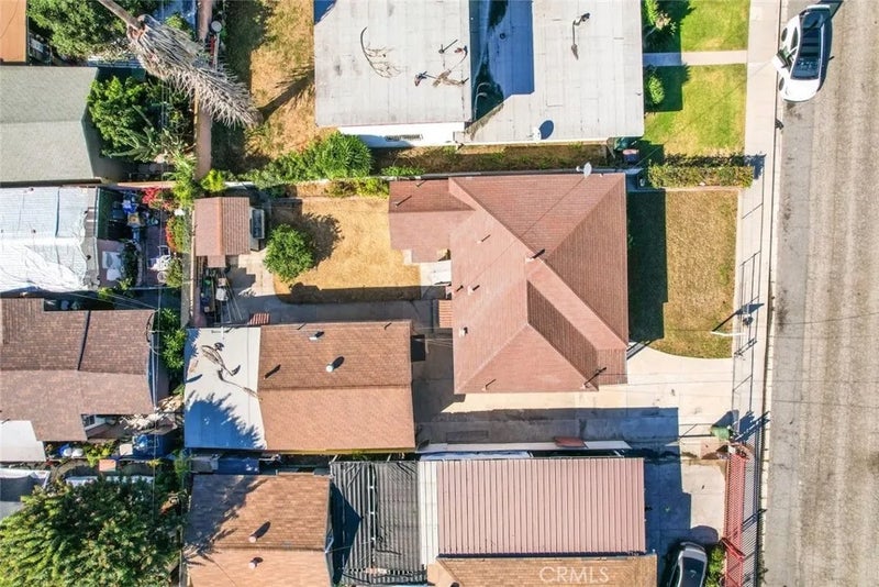 814 W Maple Street