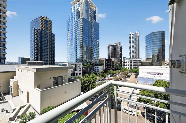 1240 India Street 716 #716, San Diego