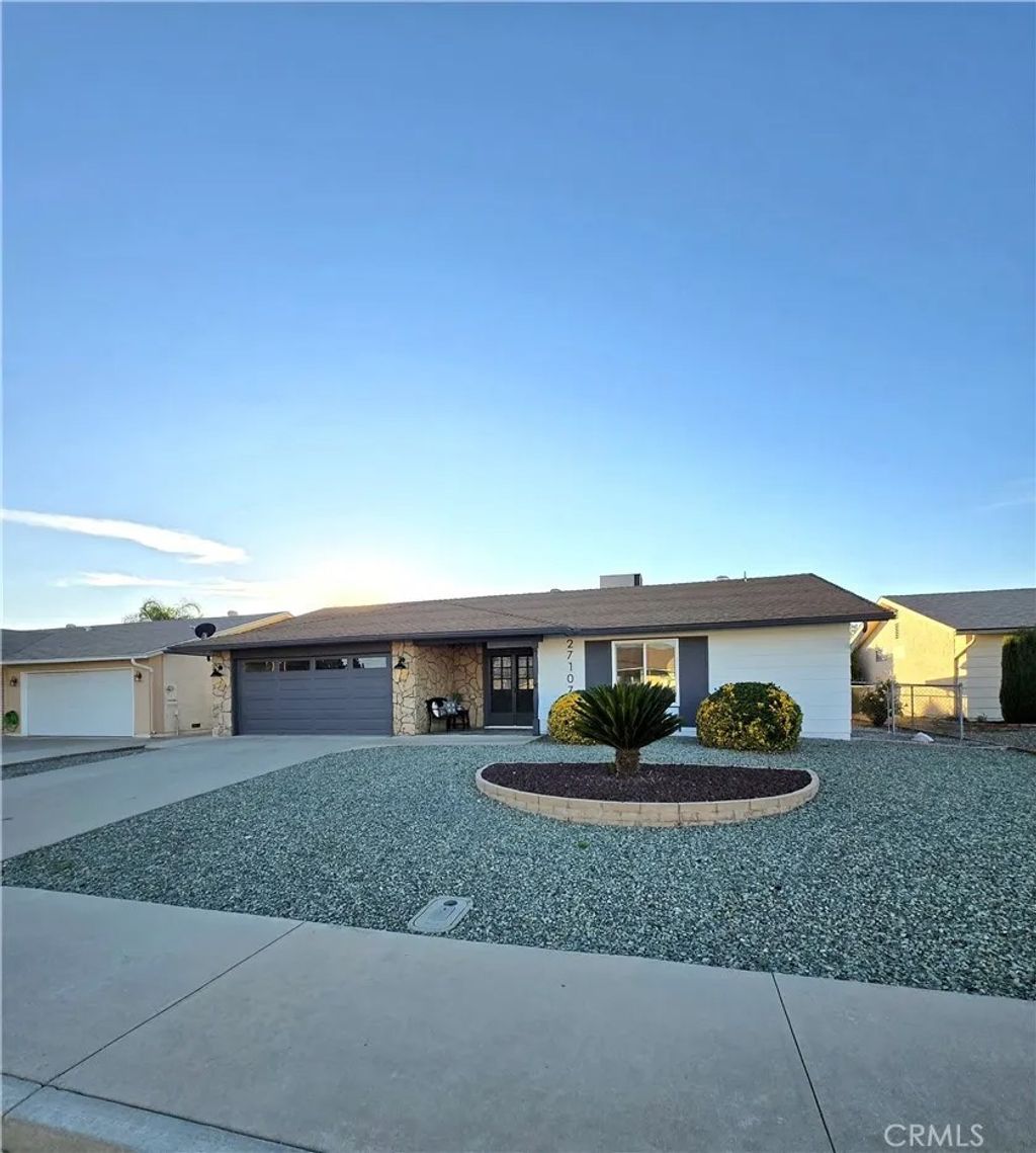 Photo of 27107 Flagler Street, Menifee, CA 92586 (MLS # IV25271190)