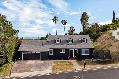 17052 Barneston Granada Hills CA 91344