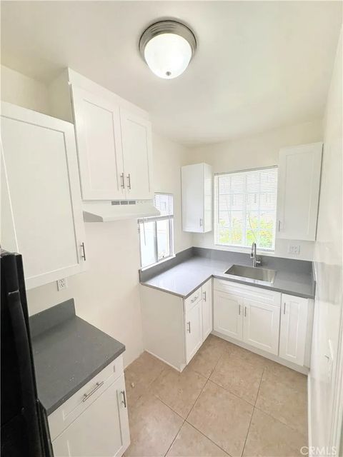 Tiny photo for 1528 N Alexandria Ave, Los Angeles, CA 90027 (MLS # SR25241573)