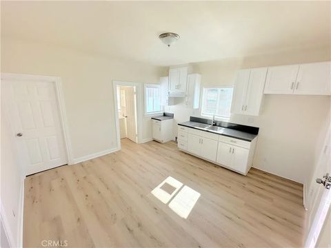 Tiny photo for 1528 N Alexandria Ave, Los Angeles, CA 90027 (MLS # SR25241573)