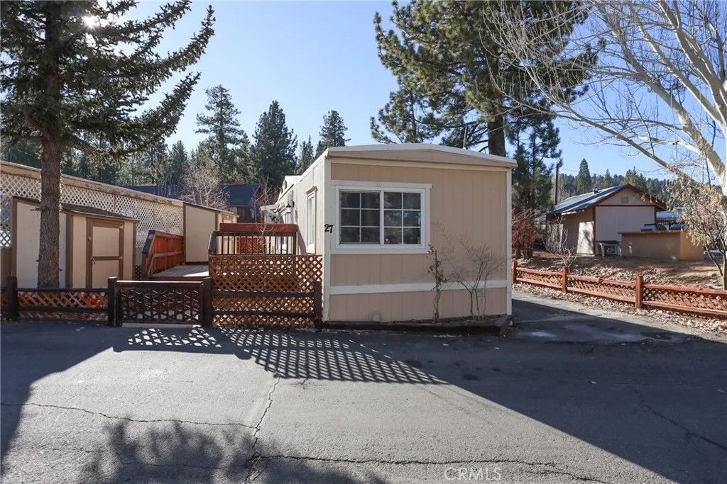Photo of 547 Alden Rd #27, Big Bear Lake, CA 92315 (MLS # IG25277198)