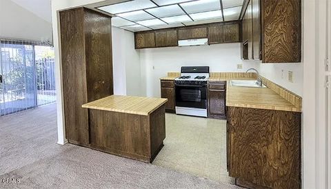 Tiny photo for 643 Holly Avenue, Oxnard, CA 93036 (MLS # V1-32827)