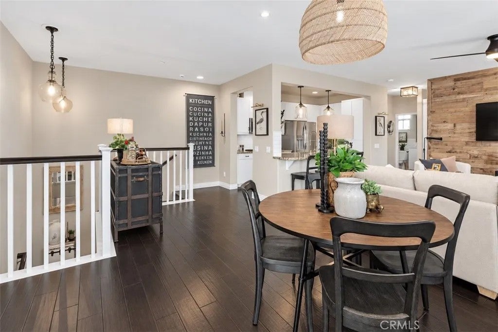 27859 Avenida Avila
