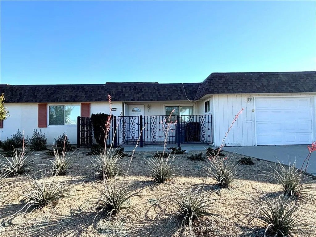 Photo of 26475 Mccall Boulevard, Menifee, CA 92586 (MLS # SW26008238)