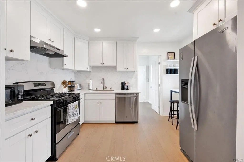 Photo of 3959 Halldale Ave, Los Angeles, CA 90062 (MLS # CV26082942)