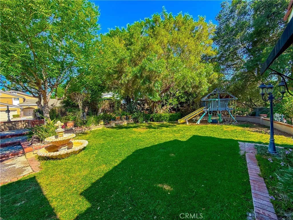 Photo of 15429 Turquoise Cir, Chino Hills, CA 91709 (MLS # AR26181544)
