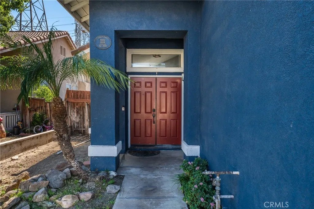 Photo of 15027 Camellia DR, Fontana, CA 92337 (MLS # CV26219123)
