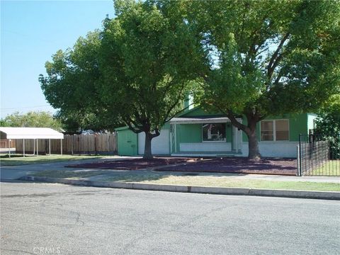 Tiny photo for 405 Riverside Avenue, Chowchilla, CA 93610 (MLS # MD25247746)