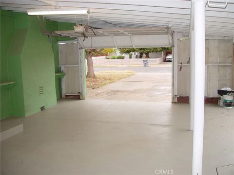 Tiny photo for 405 Riverside Avenue, Chowchilla, CA 93610 (MLS # MD25247746)