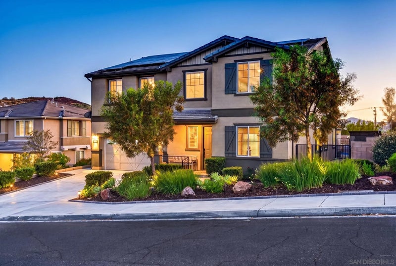 2077 Del Rincon Place