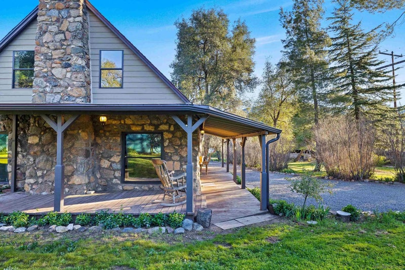 27546 Old Highway 80