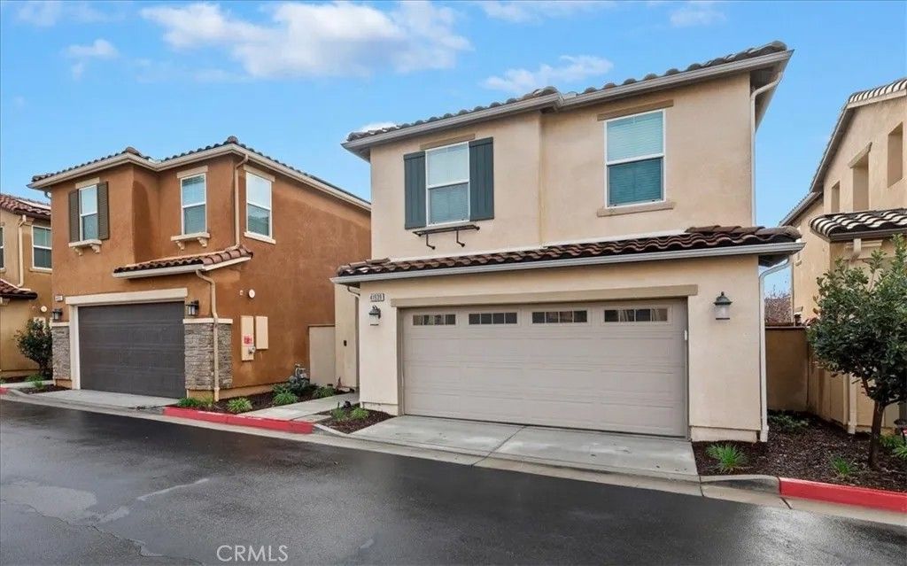Photo of 41939 Pedraza Street, Murrieta, CA 92562 (MLS # IV26036931)