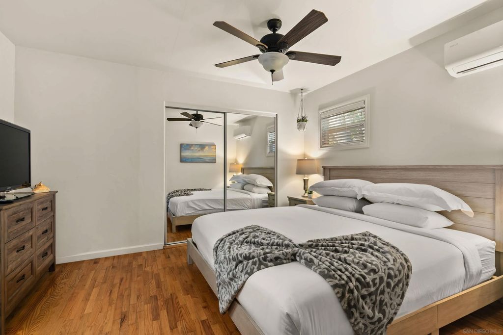 Photo of 1453 Thomas Ave, San Diego, CA 92109 (MLS # 250044823)