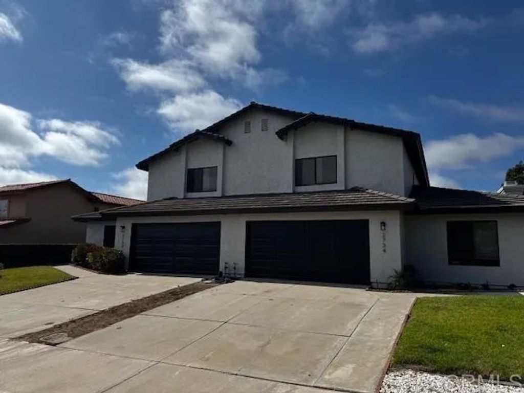Photo of 2732 Luciernaga Street, Carlsbad, CA 92009 (MLS # NDP2507192)