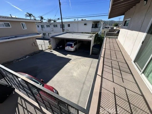236 E Navilla