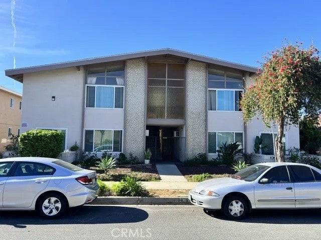 236 E Navilla