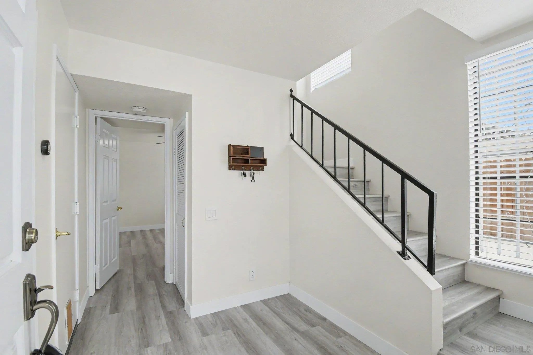 4527 Contour Blvd Southwest 1