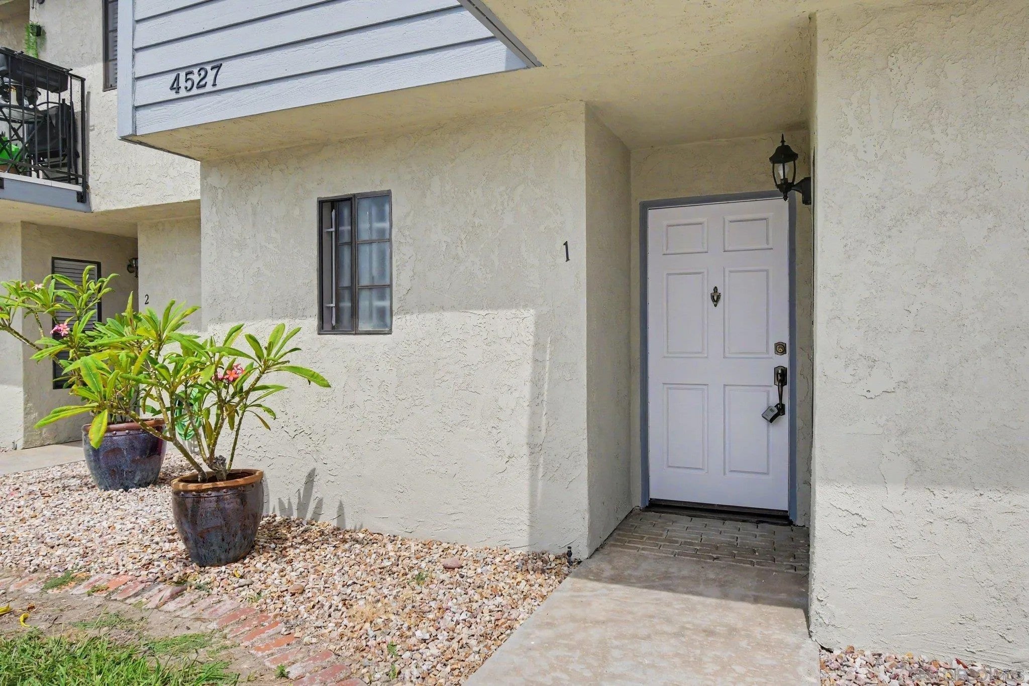 4527 Contour Blvd Southwest 1