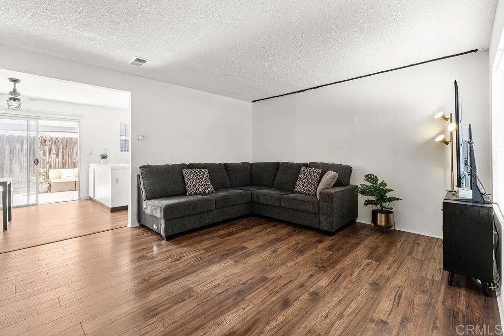 Photo of 471 S Lincoln Avenue, El Cajon, CA 92020 (MLS # PTP2604647)