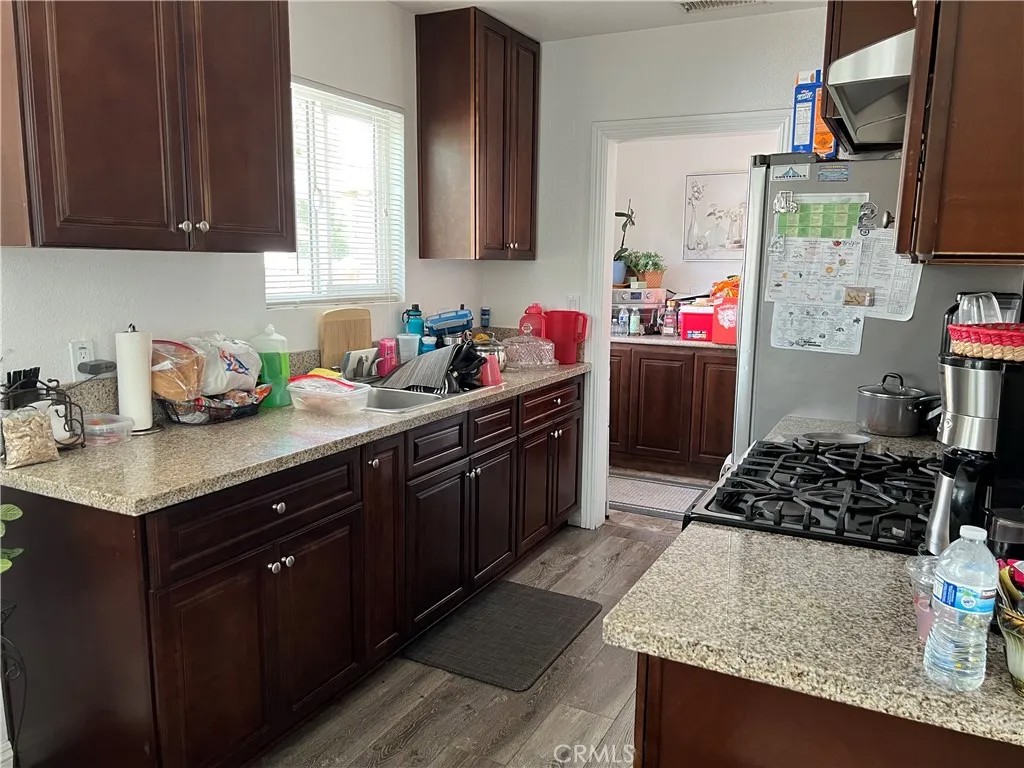 722 S Sycamore