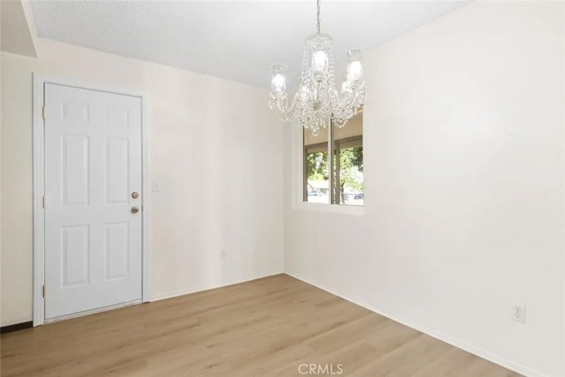 13689 Sarah Street