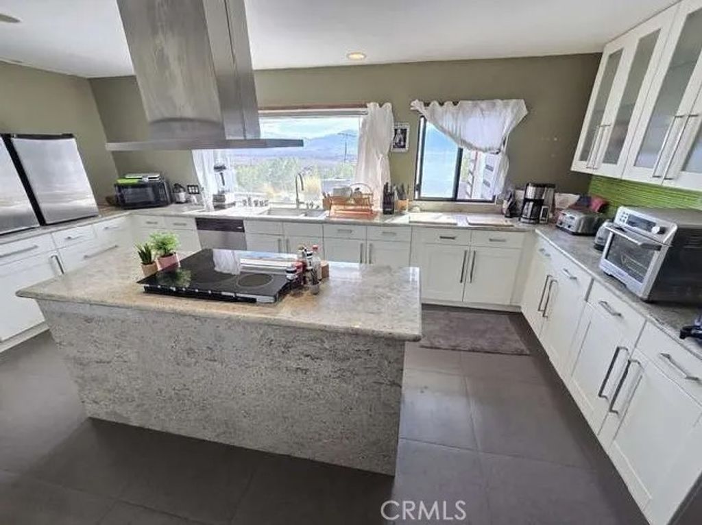 Photo of 12273 Spruce St, Desert Hot Springs, CA 92240 (MLS # PW25275013)