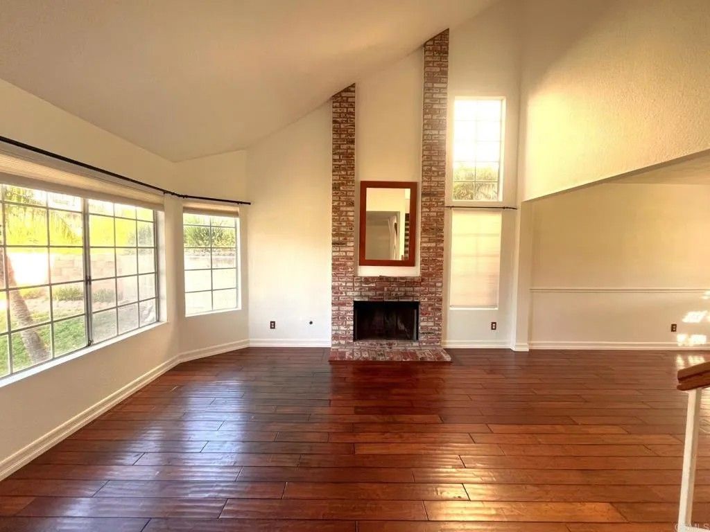 Photo of 1446 Westmore Place, Oceanside, CA 92056 (MLS # NDP2601095)