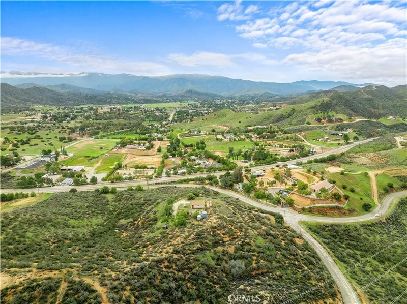10657 Mint Canyon