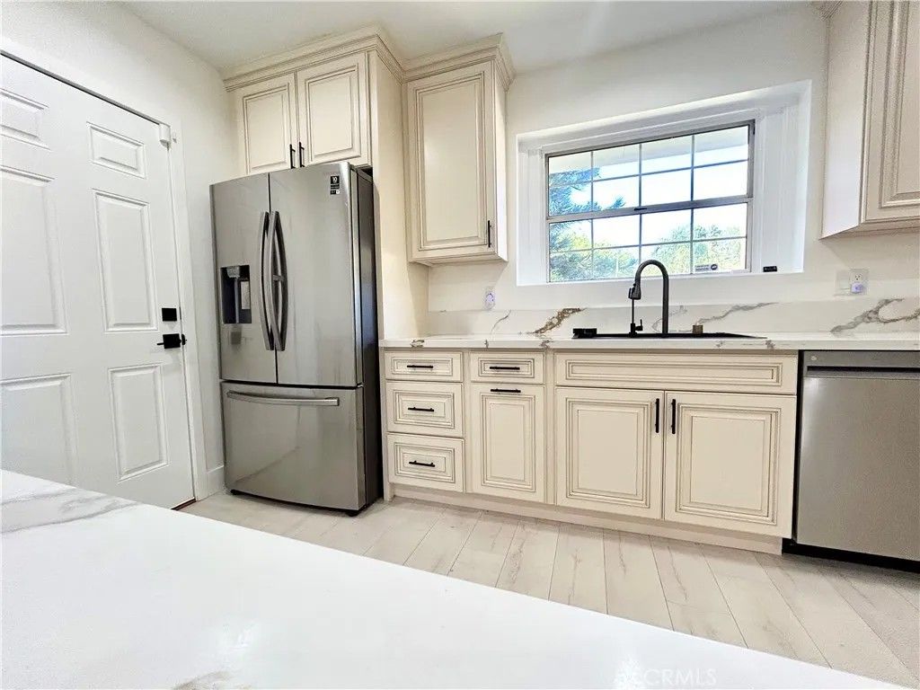 Photo of 16754 Armstead Street, Granada Hills, CA 91344 (MLS # SR25274269)