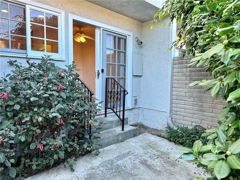 Tiny photo for 28005 Ridgebluff Court, Rancho Palos Verdes, CA 90275 (MLS # SB25230522)