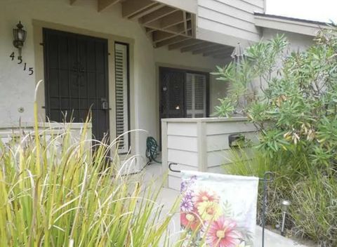 4515 Chateau Drive San Diego CA 92117