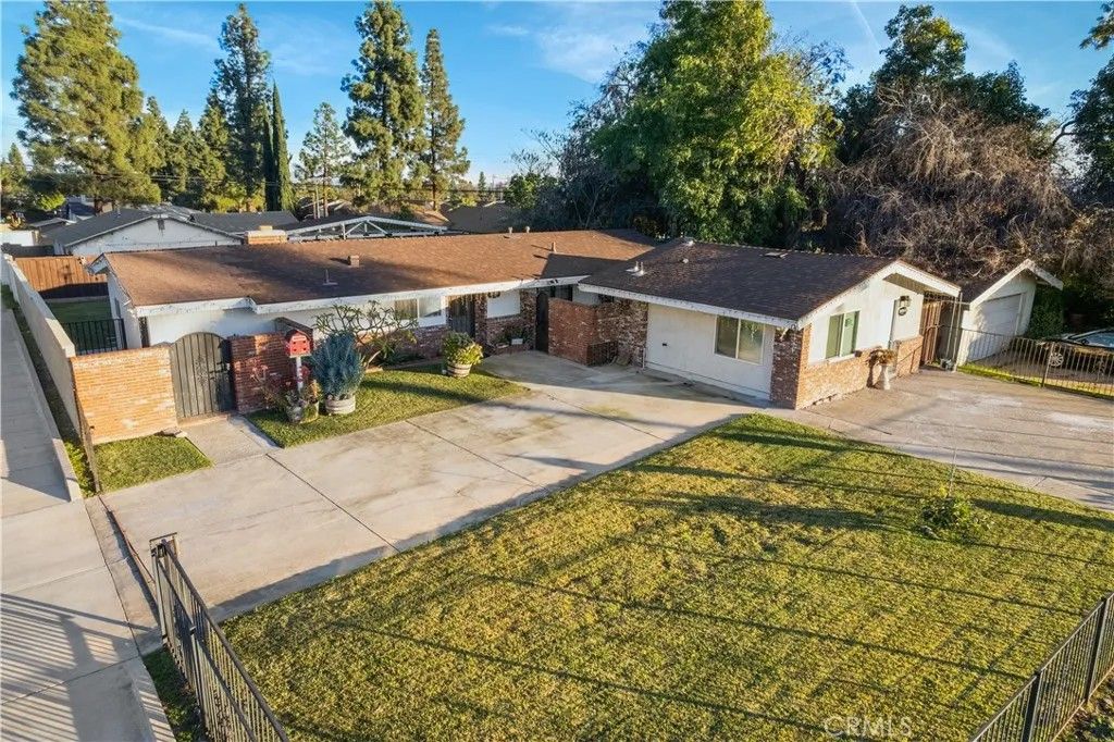 Photo of 1610 N Amador Avenue, Ontario, CA 91764 (MLS # CV26004915)