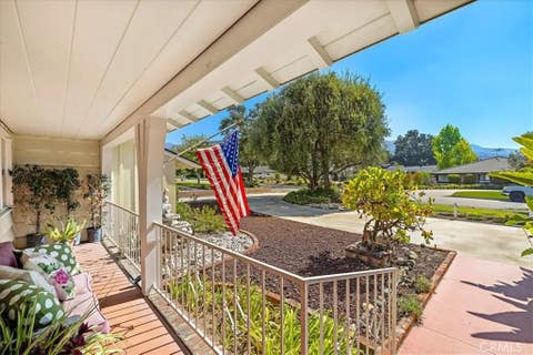 Tiny photo for 321 Catherine Park, Glendora, CA 91741 (MLS # CV26171149)