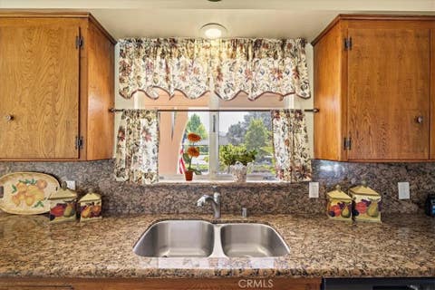 Tiny photo for 321 Catherine Park, Glendora, CA 91741 (MLS # CV26171149)