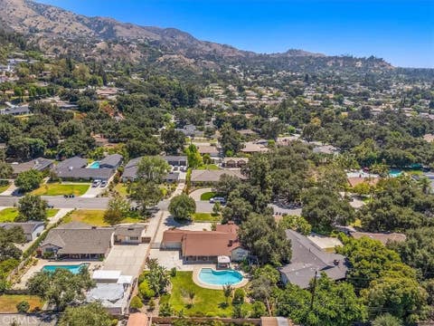 Tiny photo for 321 Catherine Park, Glendora, CA 91741 (MLS # CV26171149)